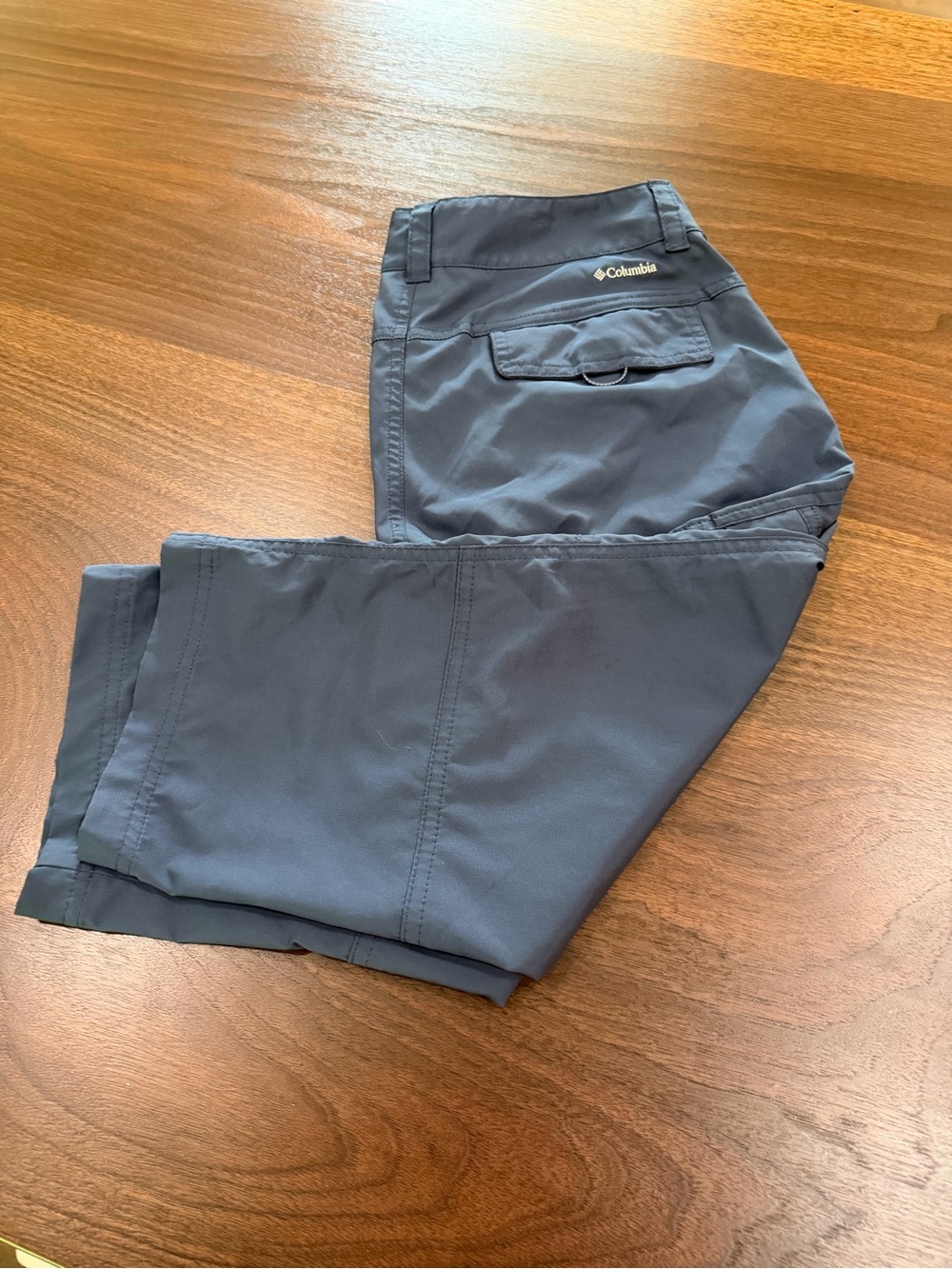 Columbia Women’s Navy Blue Cargo Pants